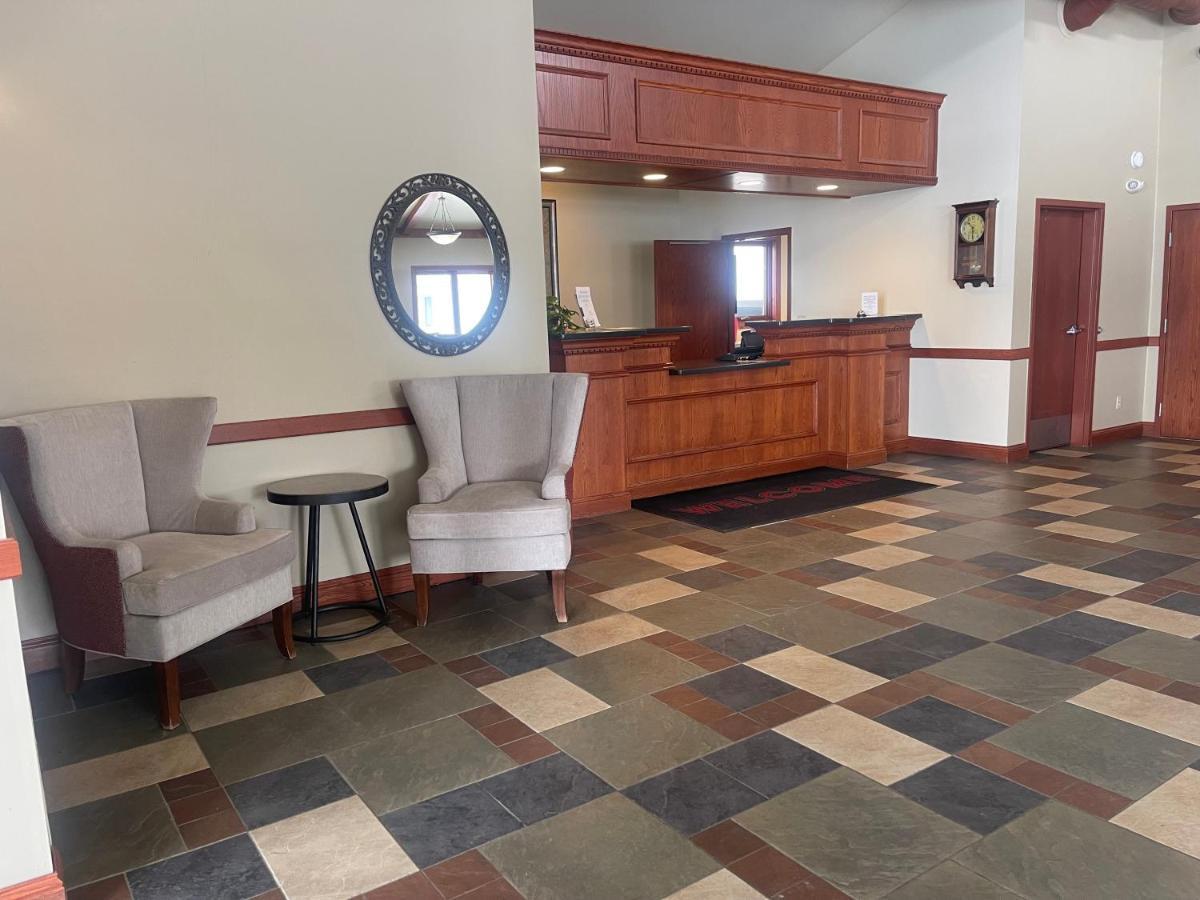 The Patch Lodge Warroad المظهر الخارجي الصورة