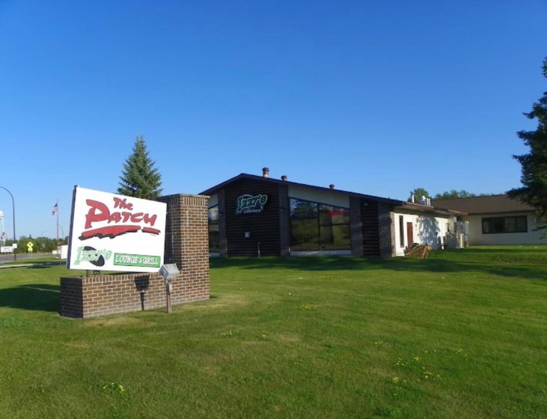 The Patch Lodge Warroad المظهر الخارجي الصورة