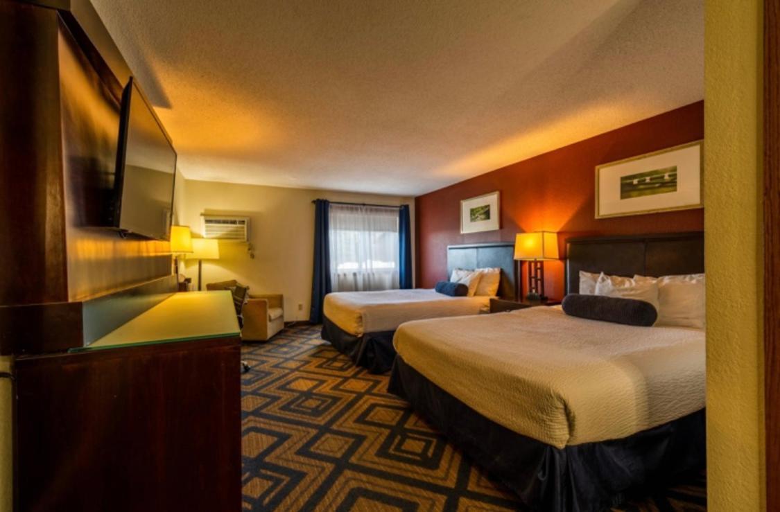 The Patch Lodge Warroad المظهر الخارجي الصورة